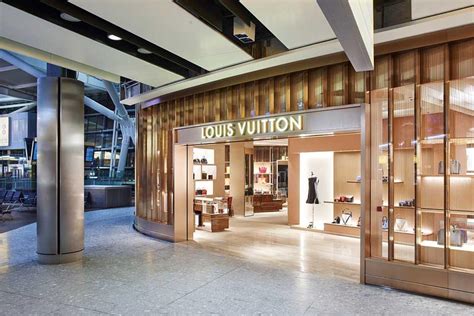 louis vuitton at airport|louis vuitton store paris airport.